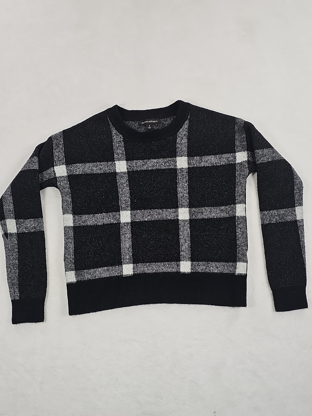 Banana Republic Wool‎ Black and Gray Windowpane Crewneck Sweater